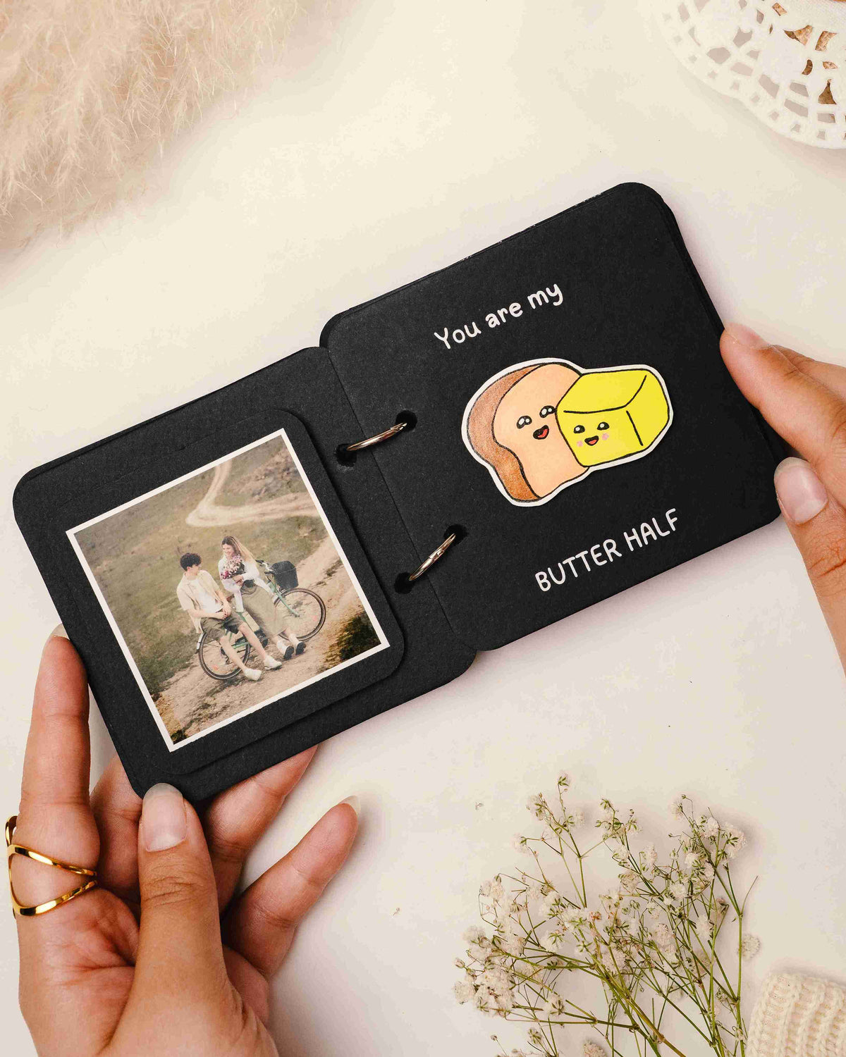 Mini Love Book