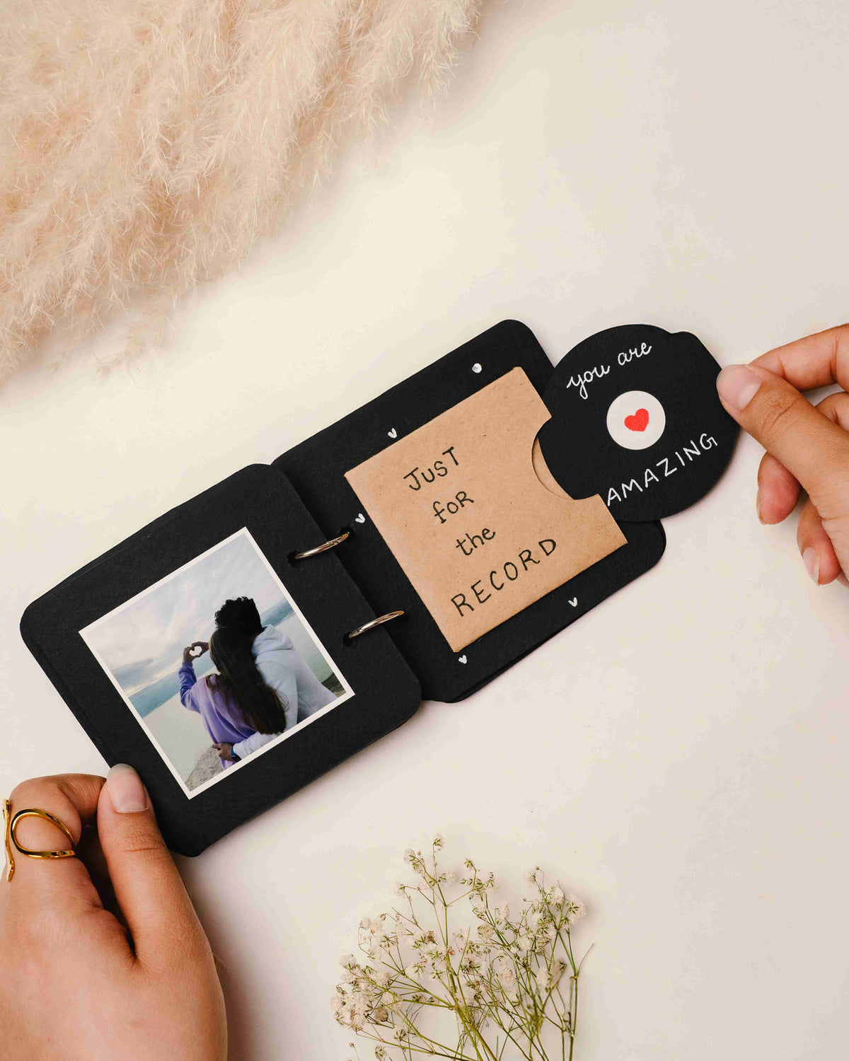 Mini Love Book